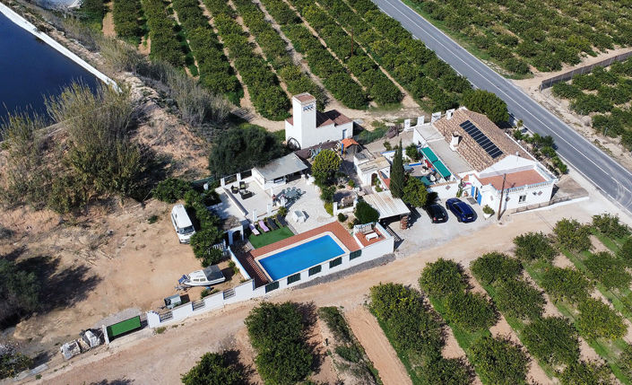 Image No.3-Villa de 4 chambres à vendre à Pinar de Campoverde