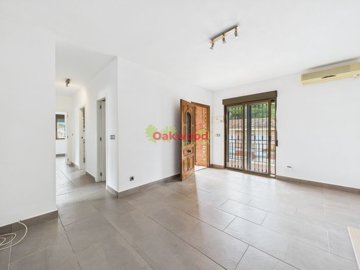 gcam04245g0-pr0035-still019