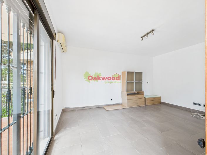 Image No.7-4 Bed Apartment for sale