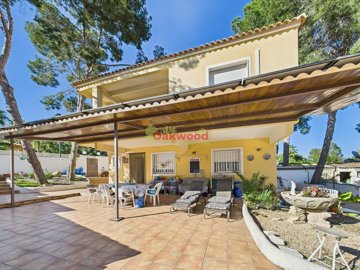 gcam04245g0-pr0038-still043