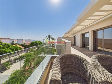 gcam04245g0-pr0055-still005