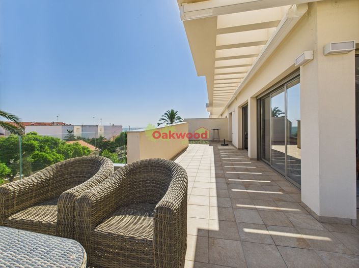 Image No.20-2 Bed Apartment for sale