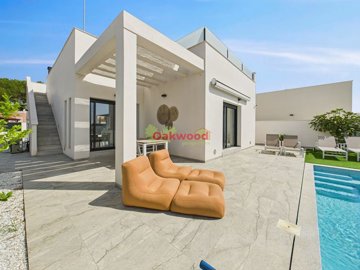 gcam04245g0-pr0056-still007