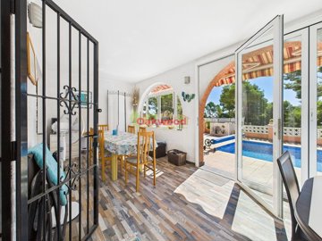 gcam04245g0-pr0059-still005