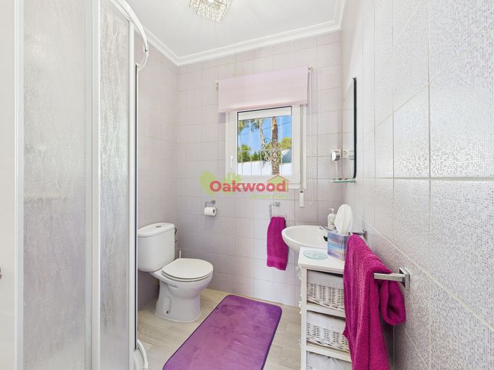 Image No.26-6 Bed Villa for sale