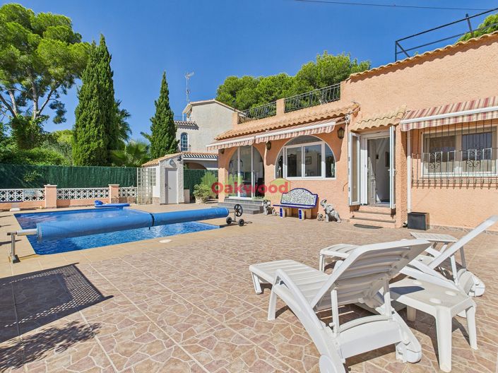 Image No.42-6 Bed Villa for sale