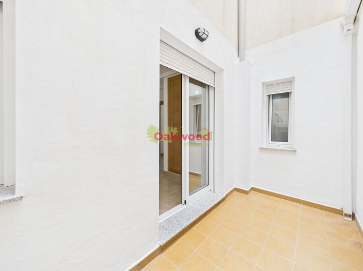 Image No.16-2 Bed Apartment for sale