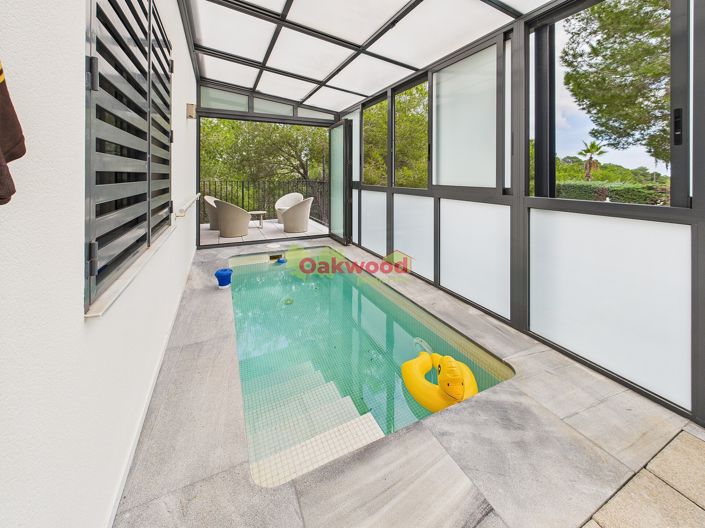 Image No.4-4 Bed Villa for sale