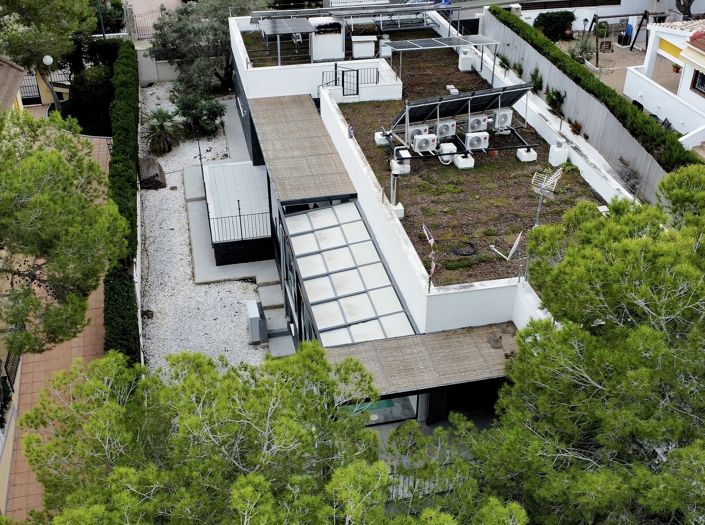 Image No.52-4 Bed Villa for sale