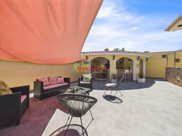 gcam04245g0-pr0048-still042