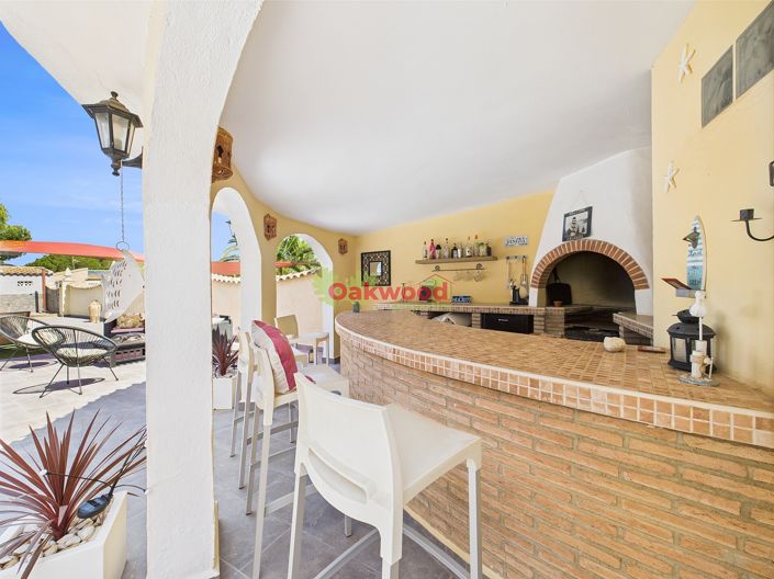 Image No.15-5 Bed Villa for sale