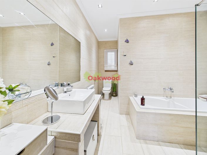 Image No.43-5 Bed Villa for sale