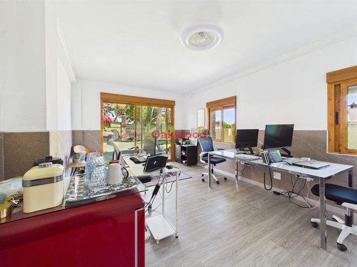 Image No.47-5 Bed Villa for sale