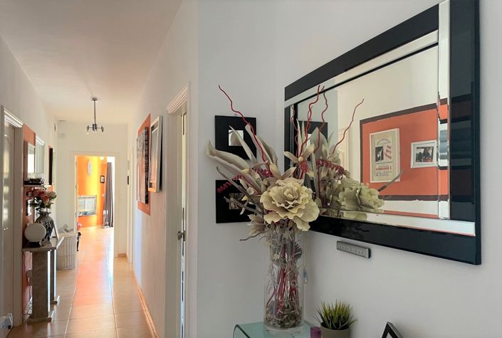 Image No.5-4 Bed Villa for sale