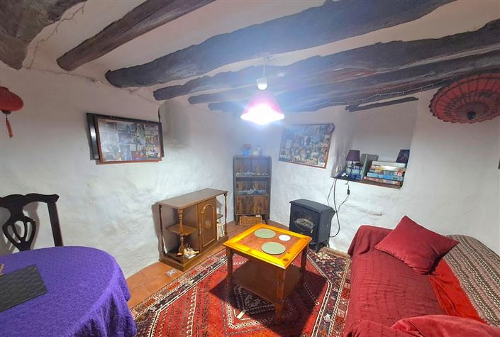 Image No.12-3 Bed Townhouse for sale