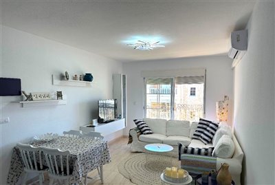 b079d4eaa47388a928f09ede6aa04b6b77145