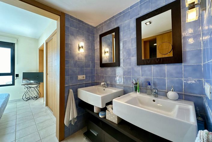 Image No.13-2 Bed Apartment for sale