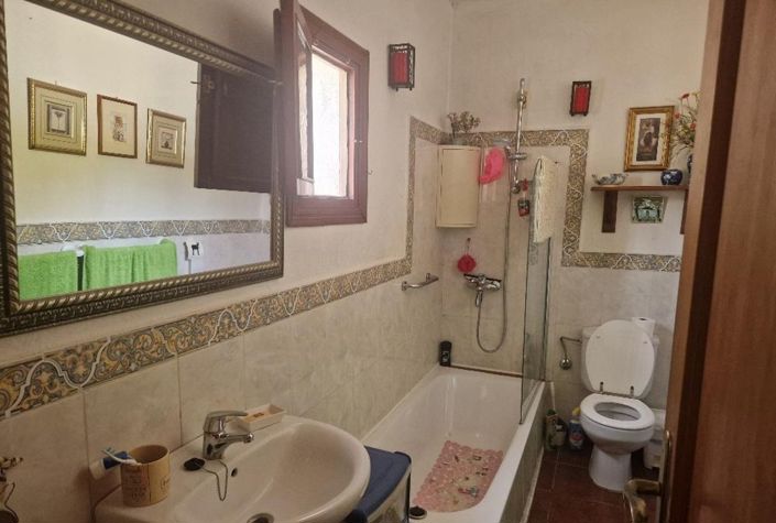 Image No.15-2 Bed Villa for sale