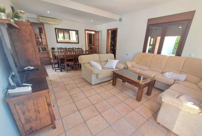 Image No.17-Maison de ville de 4 chambres à vendre à Iznájar