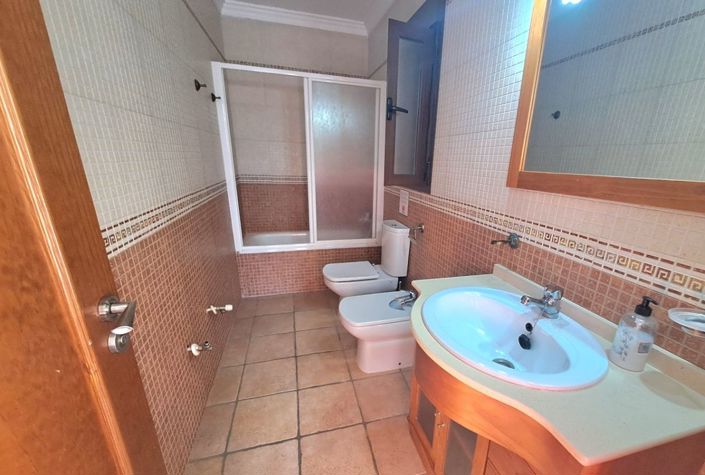 Image No.31-Maison de ville de 4 chambres à vendre à Iznájar