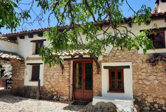 Image No.10-Maison de campagne de 6 chambres à vendre à Segura de la Sierra