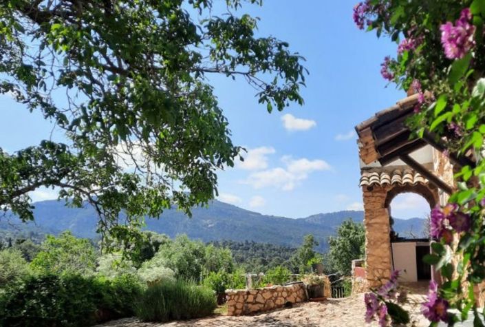 Image No.16-Maison de campagne de 6 chambres à vendre à Segura de la Sierra