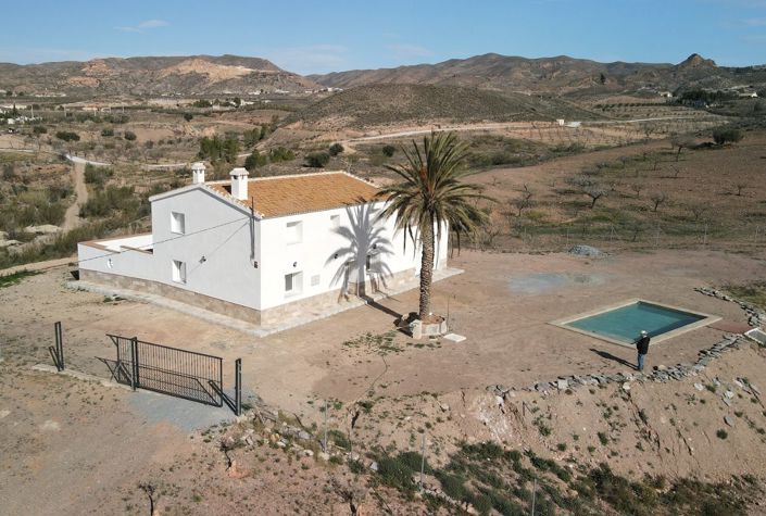 Image No.30-4 Bed Villa for sale