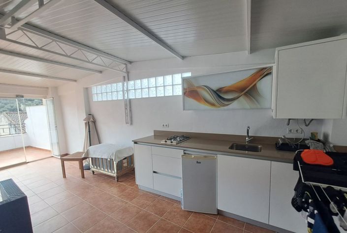 Image No.27-4 Bed Townhouse for sale