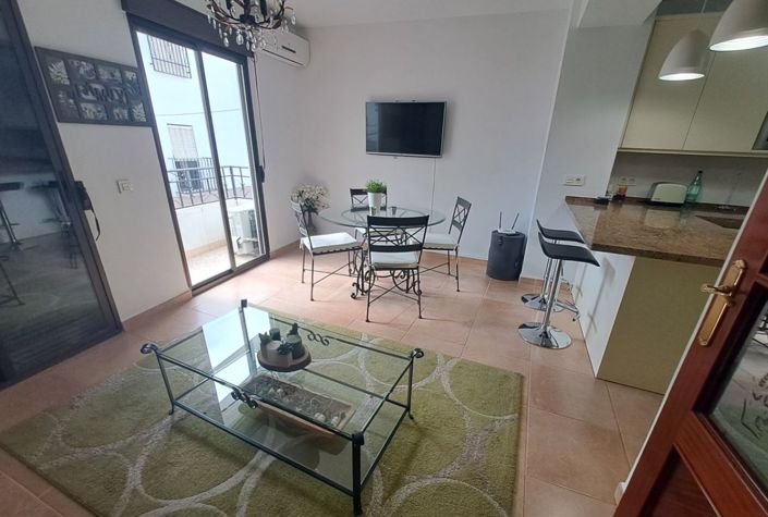 Image No.3-4 Bed Townhouse for sale