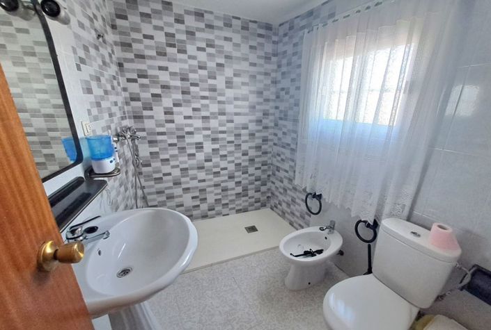 Image No.19-Maison de ville de 4 chambres à vendre à Fuente-Tójar