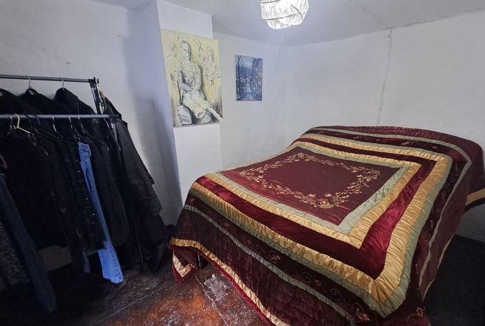 Image No.17-3 Bed Townhouse for sale