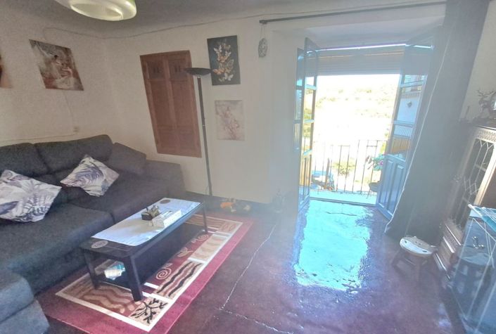 Image No.3-3 Bed Townhouse for sale