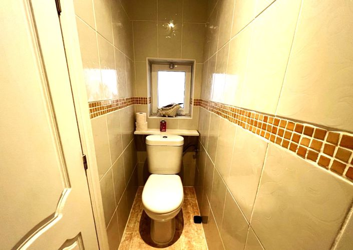 Image No.22-5 Bed Villa for sale