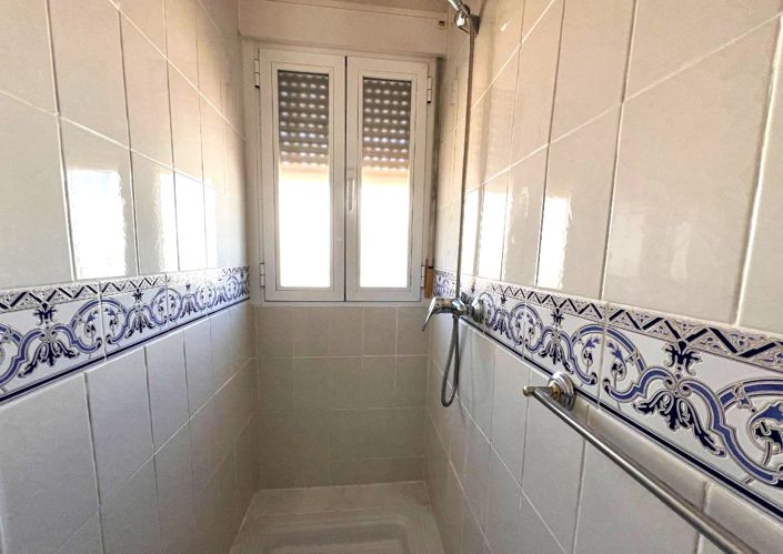 Image No.25-5 Bed Villa for sale