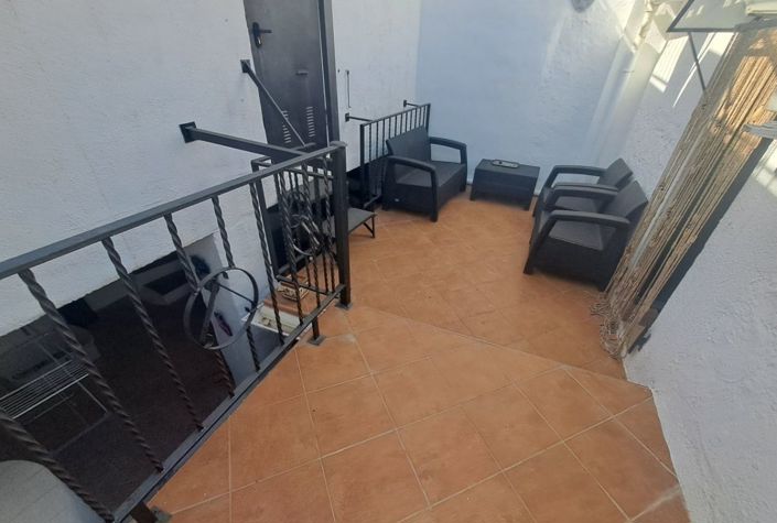 Image No.18-3 Bed Townhouse for sale