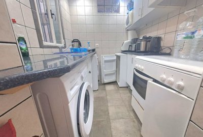 9e93738487aa8ab4508fa3640387c93781502