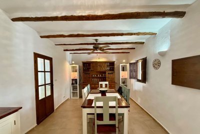 e6cf555987efbc1702e0a2ce4833397616748