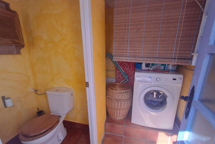 Image No.18-Maison de campagne de 4 chambres à vendre à Iznájar