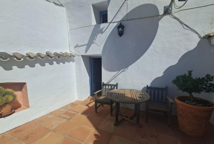 Image No.31-Maison de campagne de 4 chambres à vendre à Iznájar