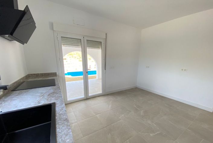 Image No.10-Villa de 4 chambres à vendre à Zurgena