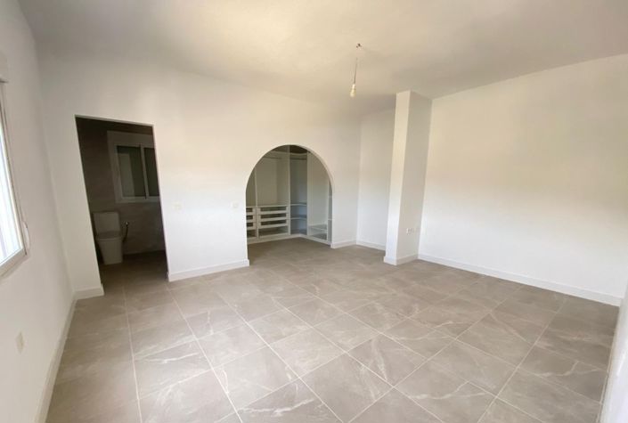 Image No.18-Villa de 4 chambres à vendre à Zurgena