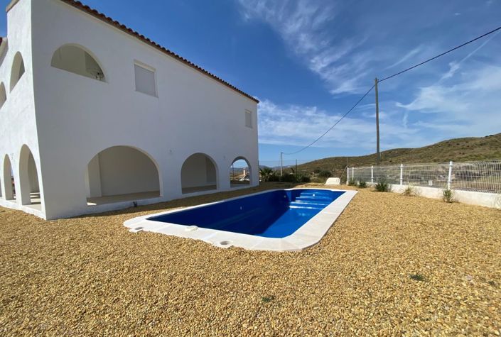 Image No.32-Villa de 4 chambres à vendre à Zurgena