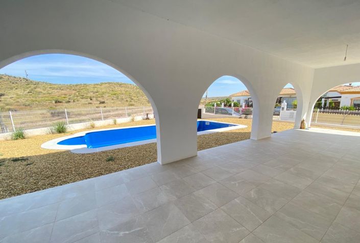 Image No.8-Villa de 4 chambres à vendre à Zurgena