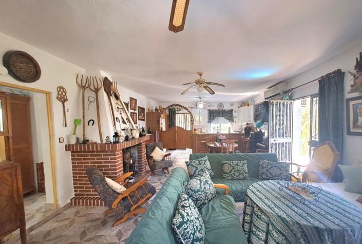 Image No.12-Maison de campagne de 2 chambres à vendre à Martos