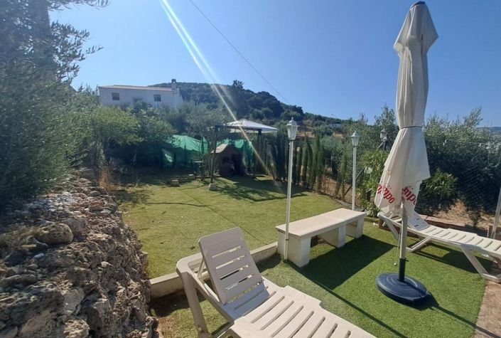 Image No.24-Maison de campagne de 2 chambres à vendre à Martos