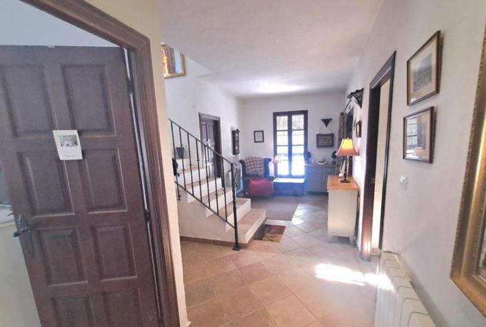 Image No.13-Maison de campagne de 7 chambres à vendre à Iznájar