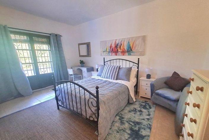 Image No.16-Maison de campagne de 7 chambres à vendre à Iznájar