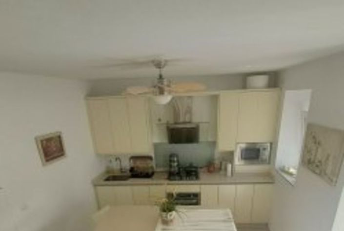 Image No.16-4 Bed Townhouse for sale