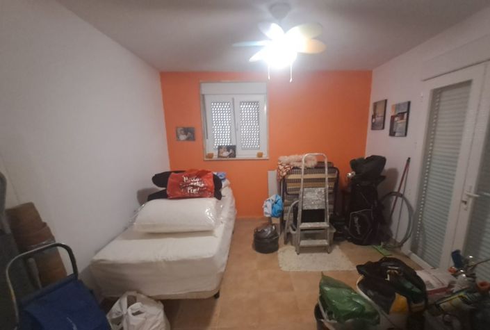 Image No.21-4 Bed Townhouse for sale