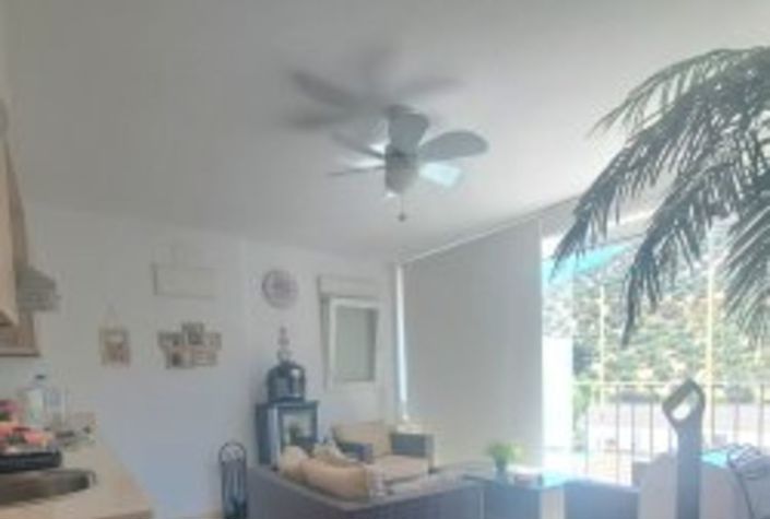 Image No.3-4 Bed Townhouse for sale